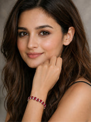 Original silver bracelet for ladies with pink triangle-cut zircon stones