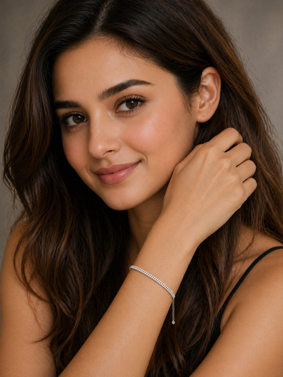 925 silver bracelet for women featuring sparkling zircon stones