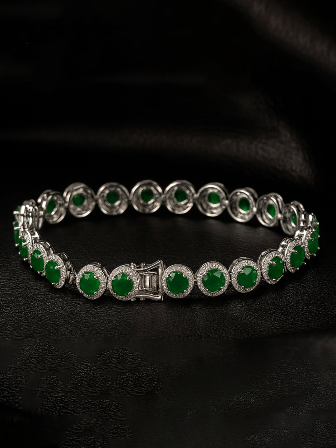 Original silver bracelet for ladies with green bezel-set zircon stones