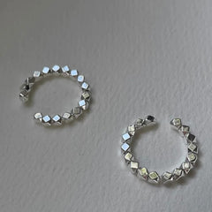 Minimalist Geometric 925 Silver Ear Cuff – Adjustable & Stylish