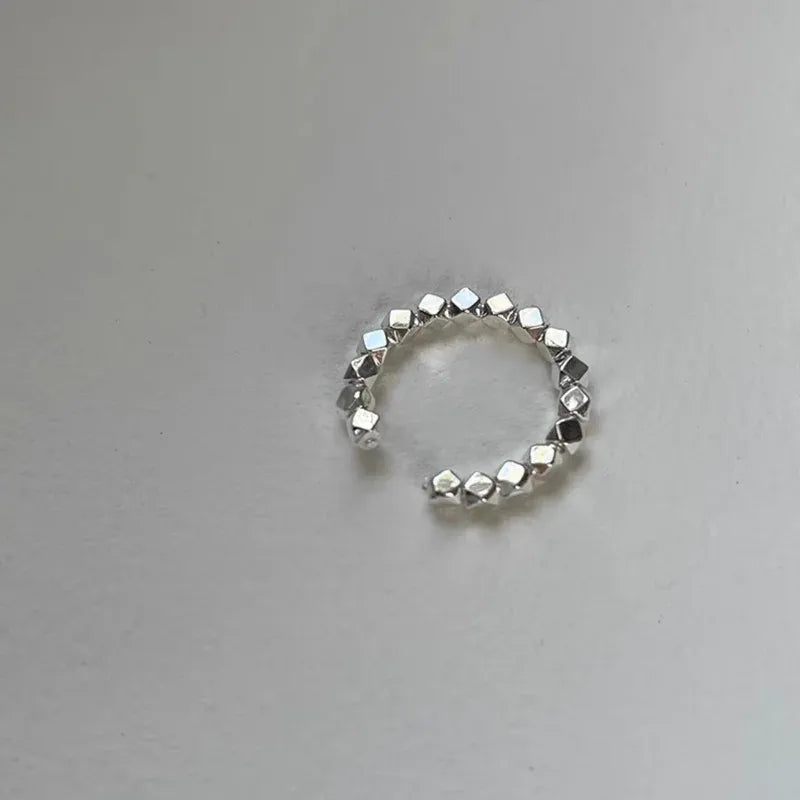 Minimalist Geometric 925 Silver Ear Cuff – Adjustable & Stylish
