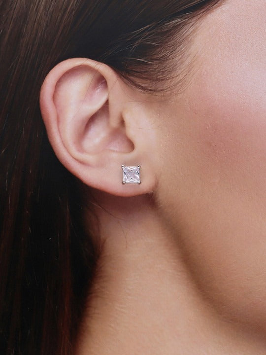 Axora Square Stud Earrings in 925 Sterling Silver